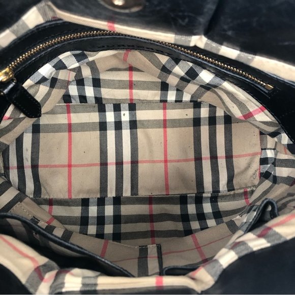 Burberry Black Leather Shoulder Bag | Medium Size, Made in Italy - Picture 5 of 8